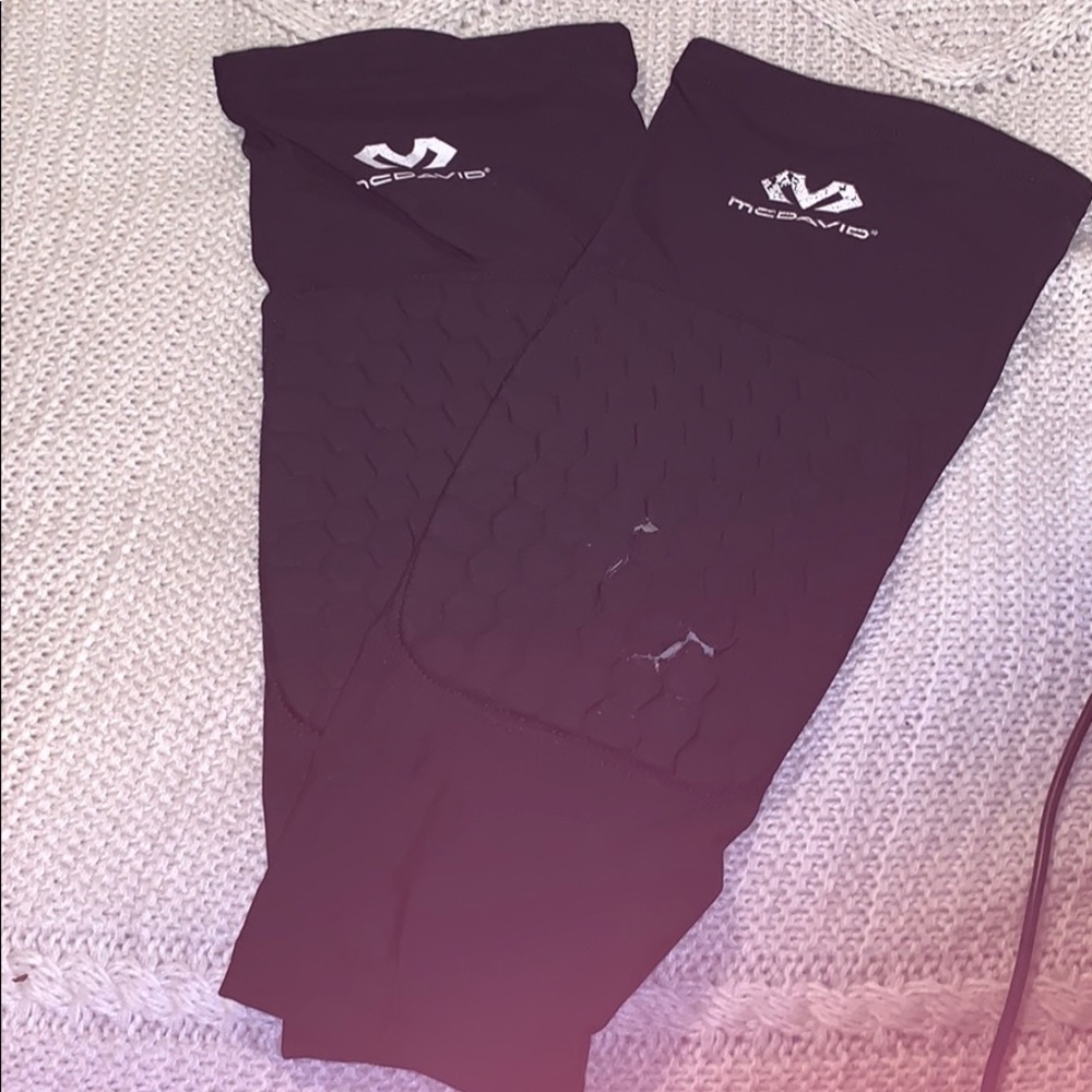 gently used mcdavid basketball knee sleeves